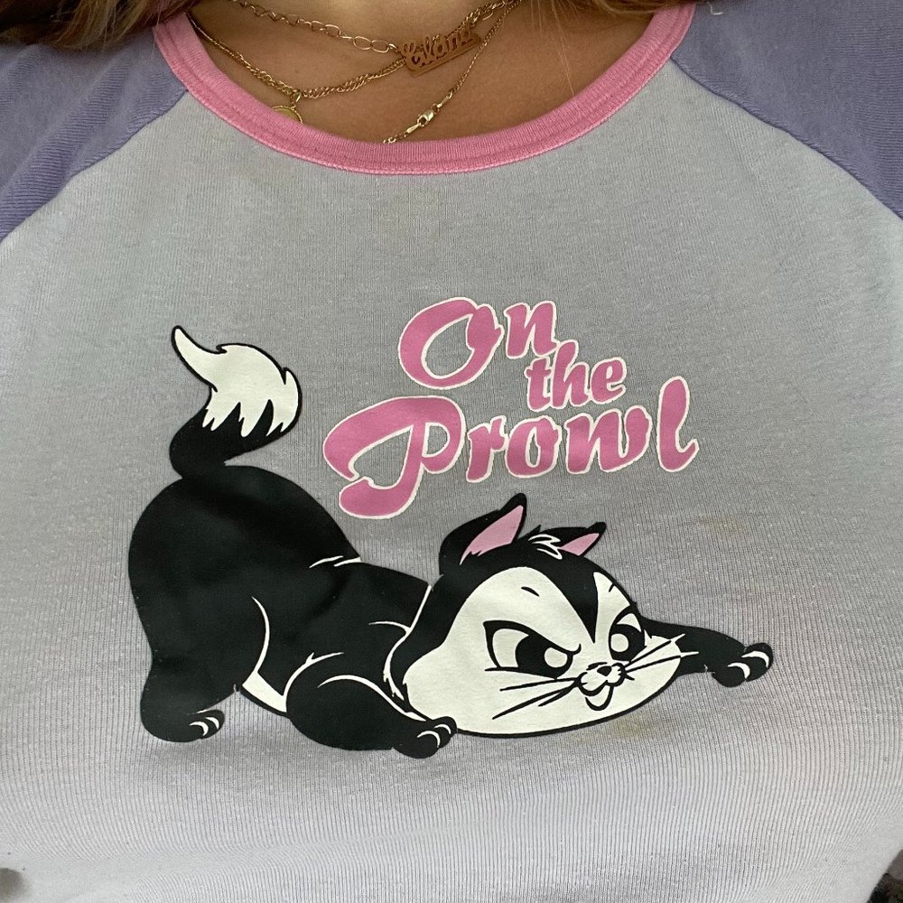 vintage 90s cartoon t shirt looney tunes